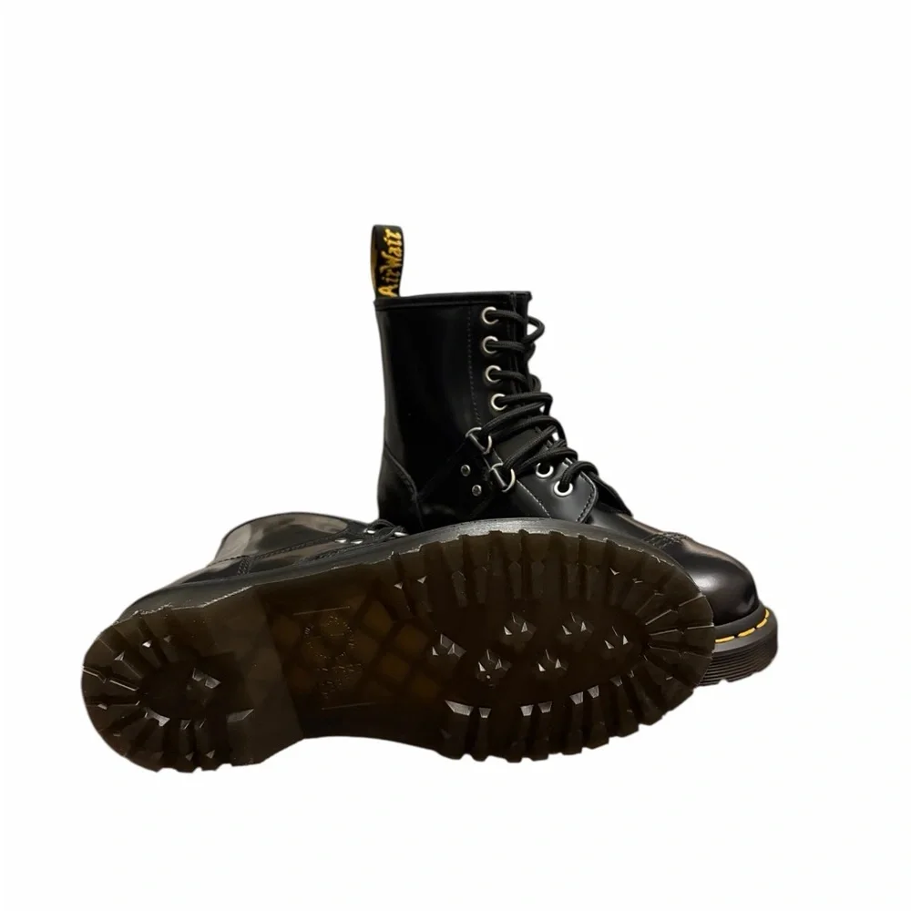 Dr. Martens 1460 Hardward Smooth Leather Black Boots with Hardware Detail. NWOB